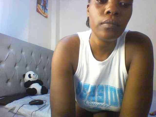 Beautifulhotass webcam