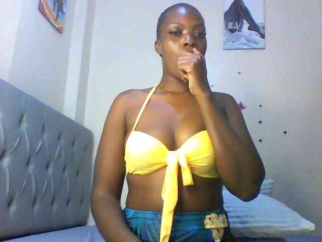 Beautifulhotass webcam