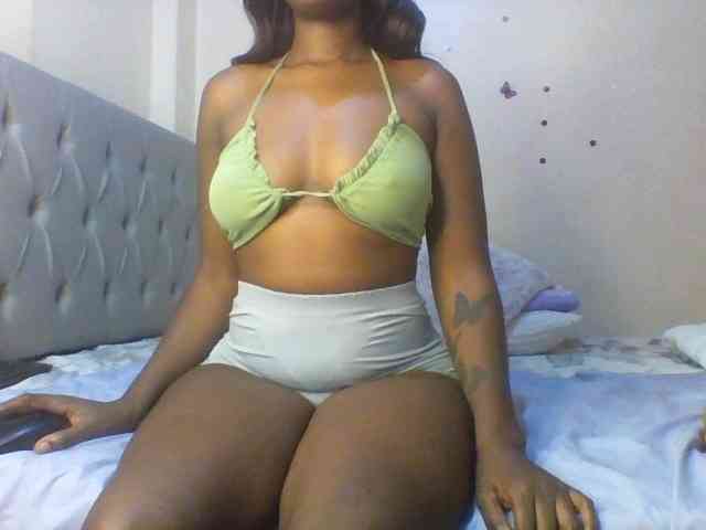 Beautifulhotass webcam