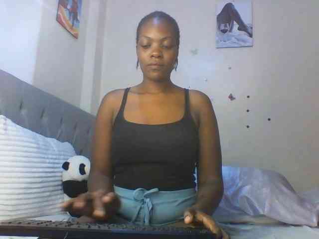 Beautifulhotass webcam