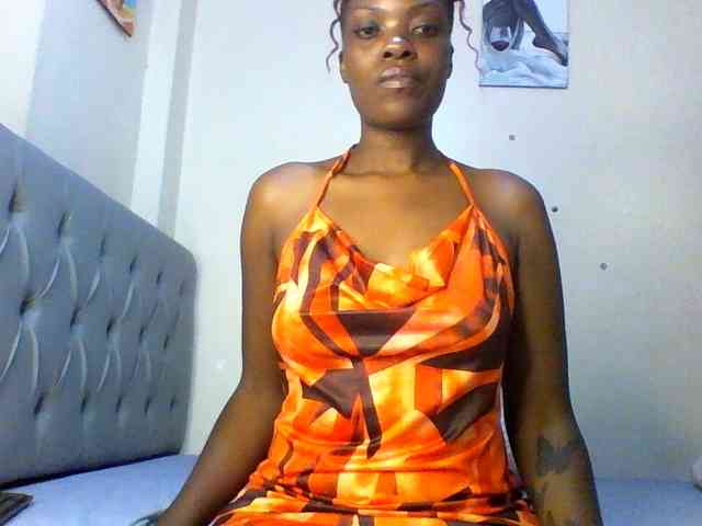 Beautifulhotass webcam