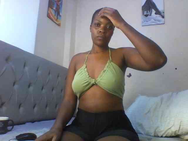 Beautifulhotass webcam