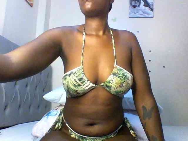 Beautifulhotass webcam