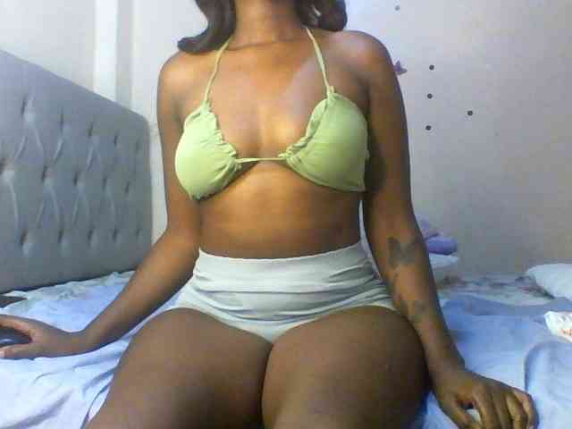 Beautifulhotass webcam