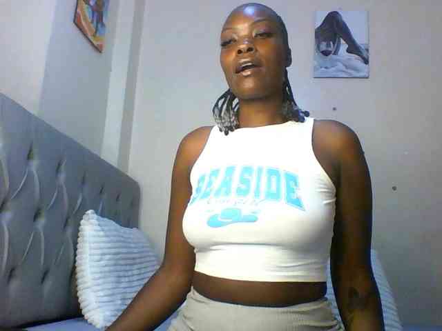 Beautifulhotass webcam