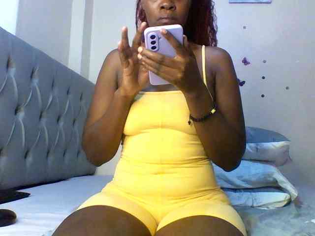 Beautifulhotass webcam