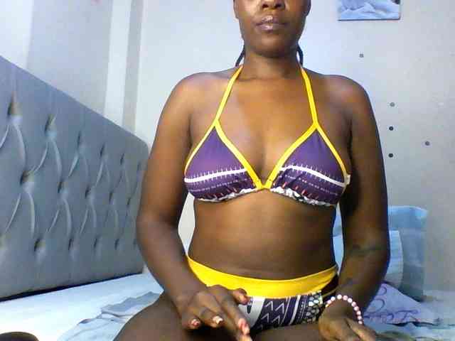 Beautifulhotass webcam