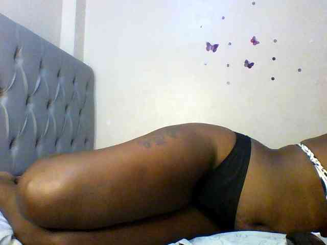 Beautifulhotass webcam