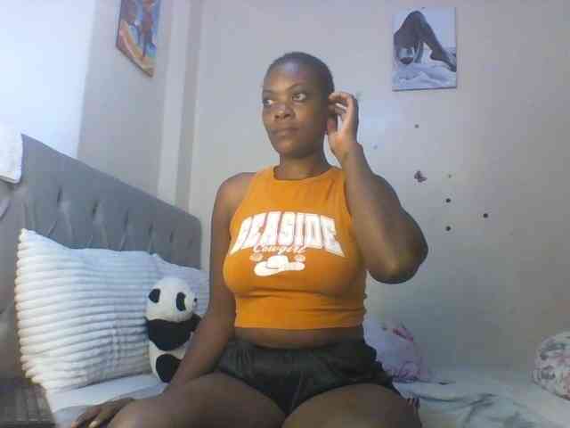 Beautifulhotass webcam