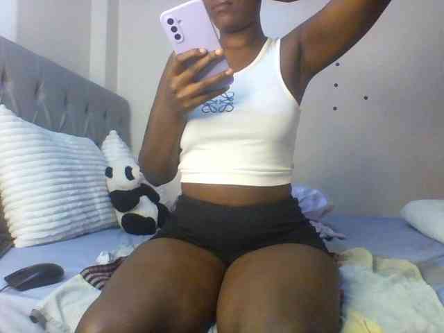 Beautifulhotass webcam
