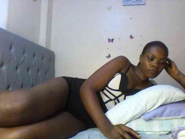 Beautifulhotass webcam