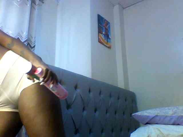 Beautifulhotass webcam