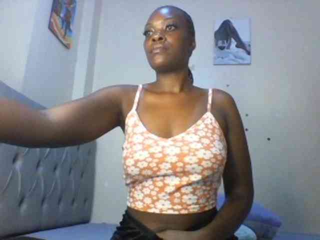 Beautifulhotass webcam