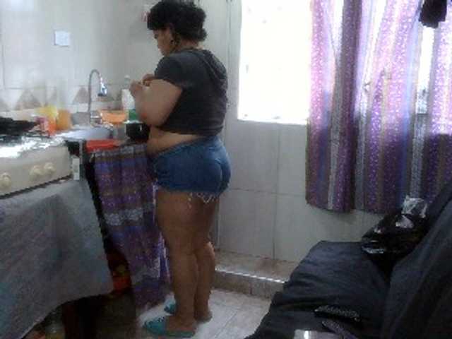 curiousnasty live cam on BongaCams