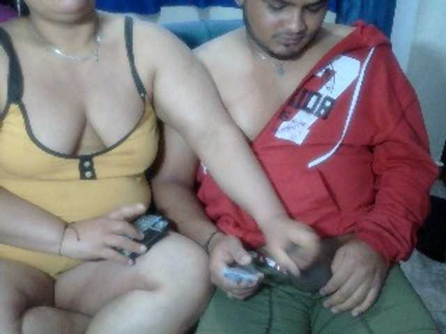 curiousnasty live cam on BongaCams