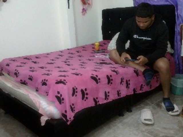 curiousnasty live cam on BongaCams
