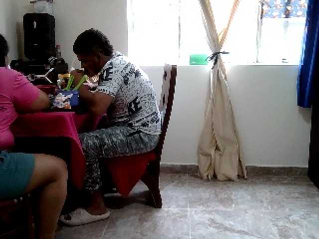 curiousnasty's BongaCams show and profile