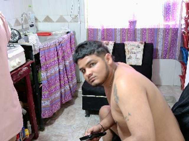 curiousnasty live cam on BongaCams