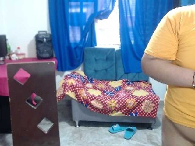 curiousnasty live cam on UnifiedCams