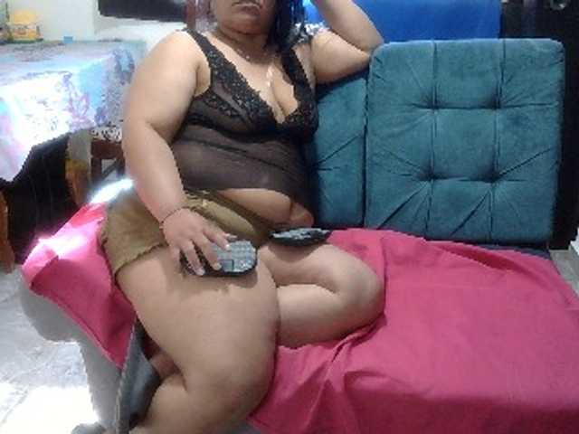 curiousnasty live cam on BongaCams