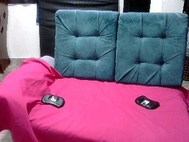 curiousnasty live cam on BongaCams