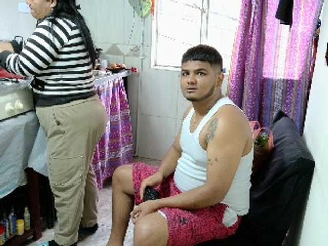 curiousnasty live cam on BongaCams