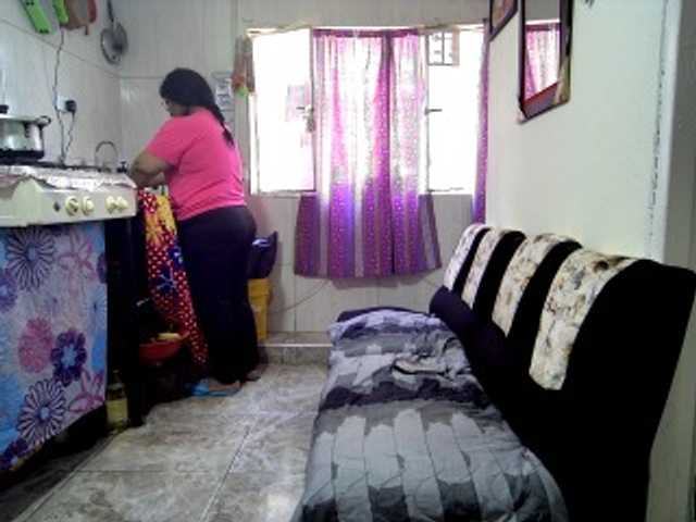 curiousnasty's BongaCams show and profile