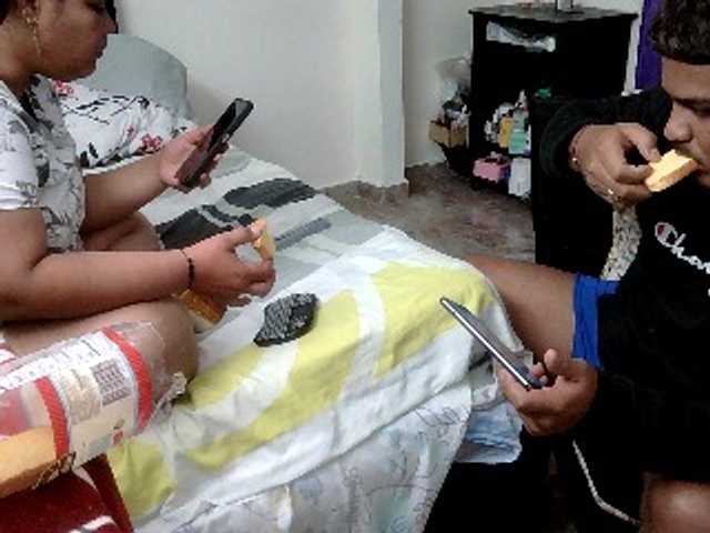 curiousnasty's BongaCams show and profile