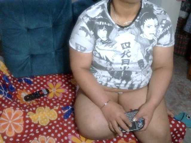 curiousnasty live cam on BongaCams