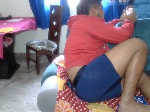 curiousnasty live cam on BongaCams