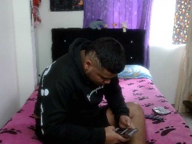 curiousnasty live cam on BongaCams
