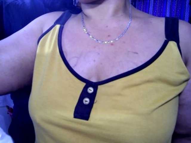 curiousnasty live cam on BongaCams