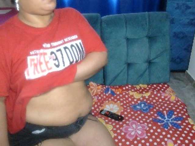 curiousnasty live cam on BongaCams