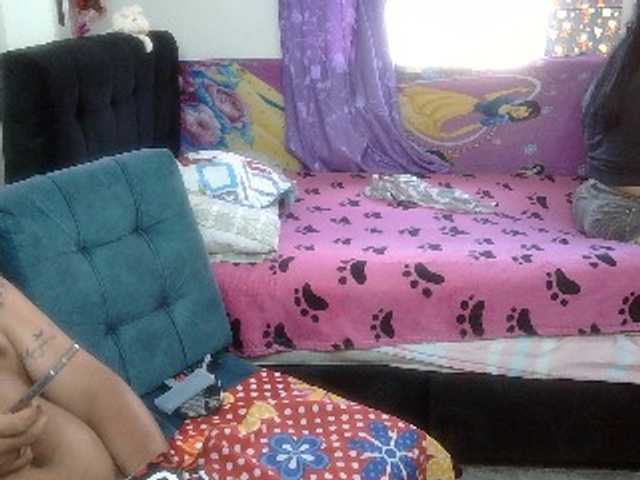 curiousnasty live cam on BongaCams