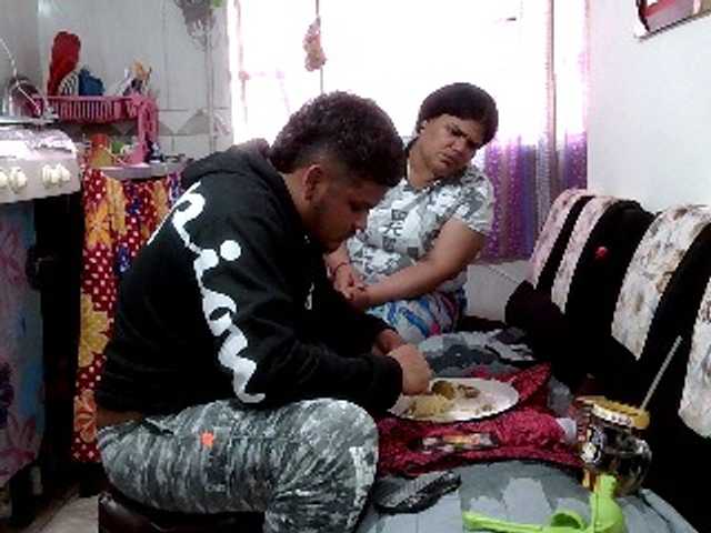 curiousnasty's BongaCams show and profile