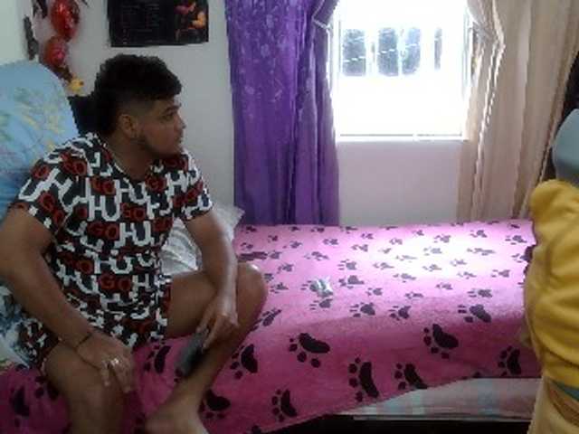 curiousnasty live cam on BongaCams