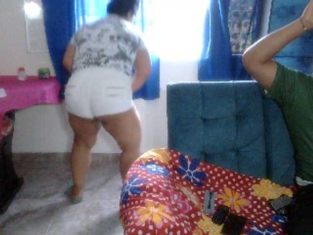 curiousnasty live cam on BongaCams