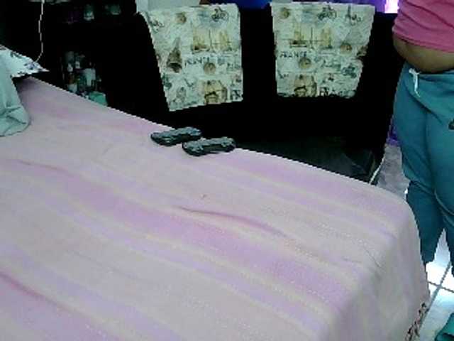 curiousnasty's BongaCams show and profile