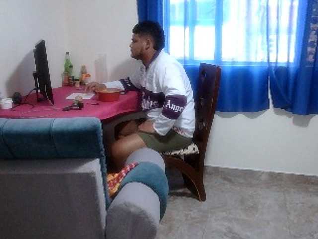 curiousnasty live cam on BongaCams
