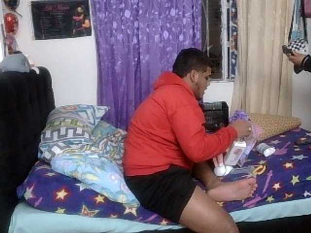 curiousnasty live cam on BongaCams