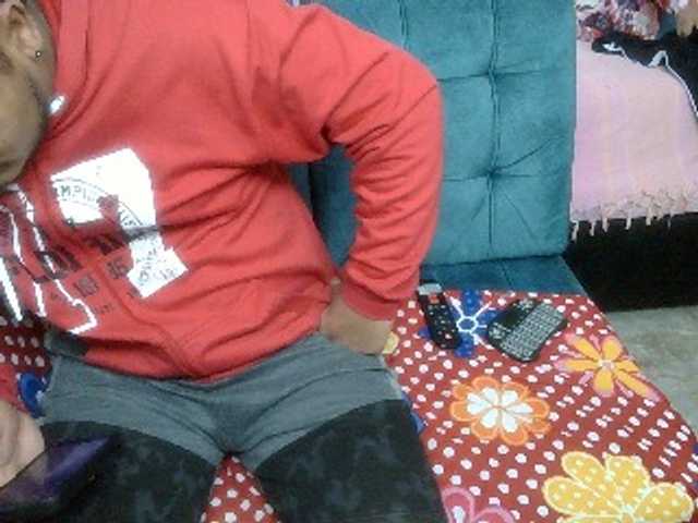 curiousnasty live cam on BongaCams