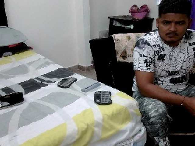 curiousnasty's BongaCams show and profile