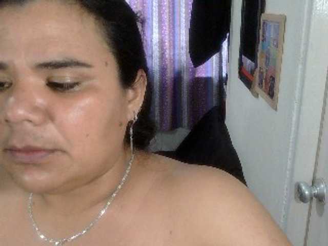 curiousnasty live cam on BongaCams