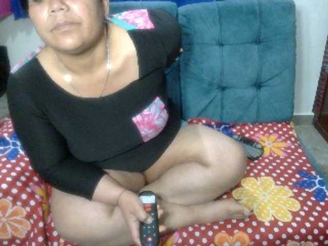curiousnasty live cam on BongaCams