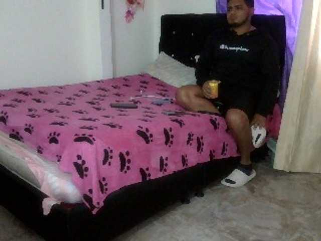 curiousnasty live cam on BongaCams