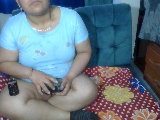 curiousnasty live cam on BongaCams