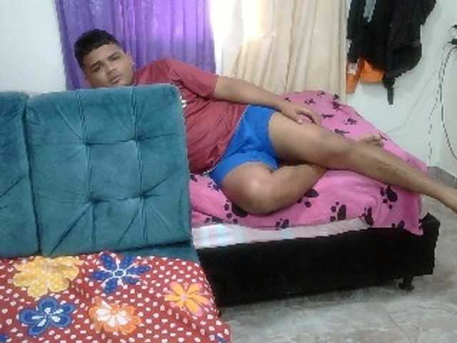 curiousnasty live cam on BongaCams
