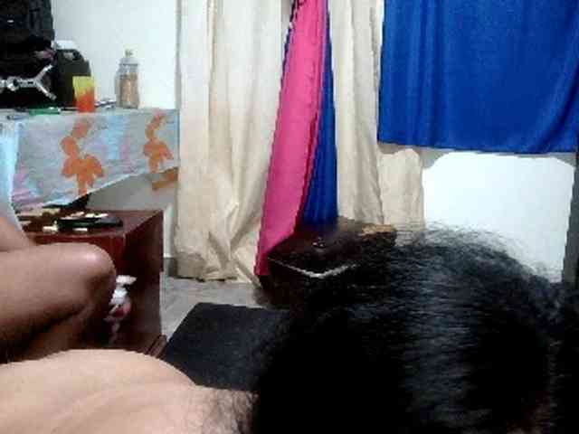 Modelo: curiousnasty