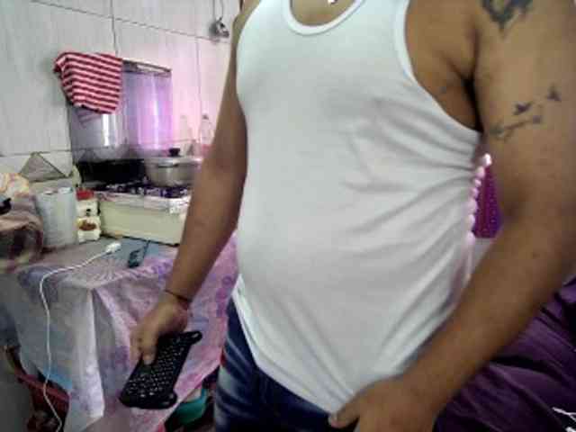 Modelo: curiousnasty