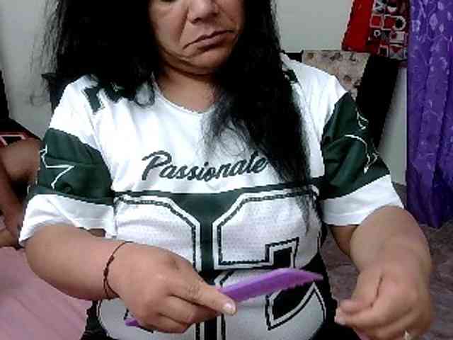 Modelo: curiousnasty